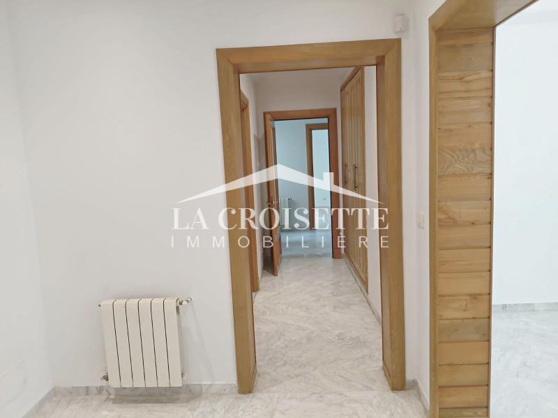 Appartement S+3 à La Marsa